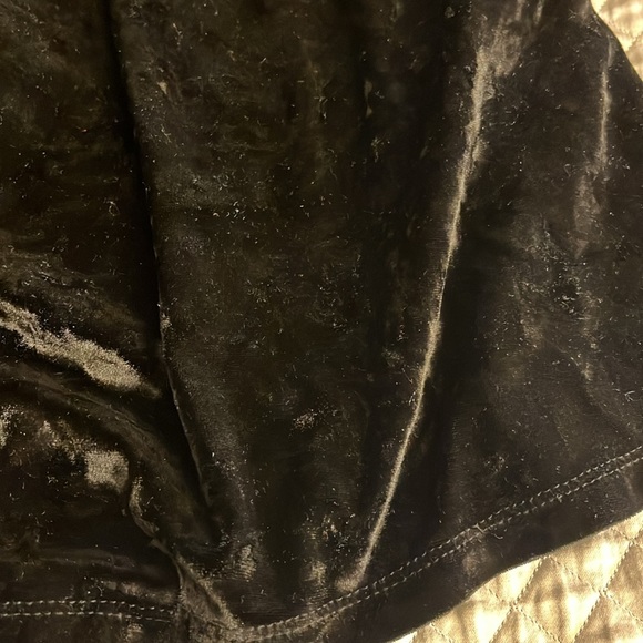 Black Velvet Skirt - Picture 2 of 4